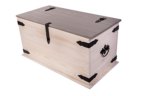 SAM Truhe Merida, Pinienholz massiv, Holztruhe mit Stauraum, weiß lasiert, Schwarze Metallelemente, graue Deckplatte, Mexiko-Möbel
