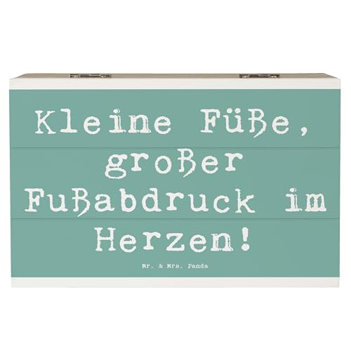 Mr. & Mrs. Panda 19 x 12 cm Holzkiste Spruch Kind Fußabdruck - Geschenk, Familie, Truhe, Schatulle, Jubiläen, personalisiert, XXL, Dekokiste, Tanten,